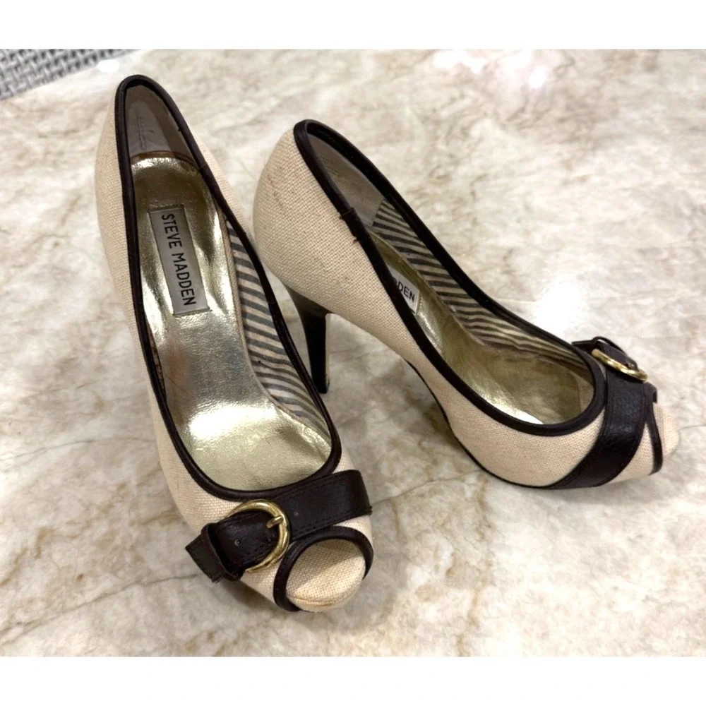 Steve Madden Lezlie Fabric Peep‎ Toe Sandals Buckle 4.25